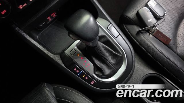 Kia K3 2020 — photo 12