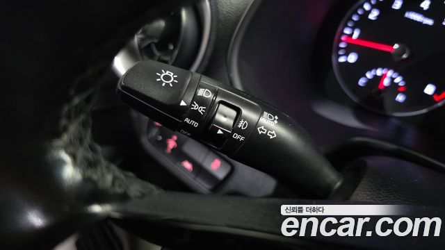 Kia K3 2020 — photo 30