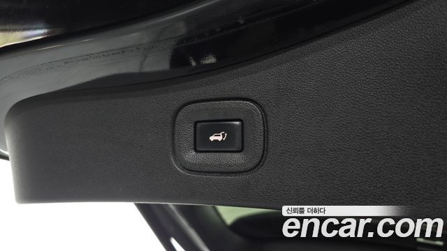 Renault Korea QM6 2022 — photo 27