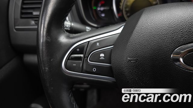 Renault Korea QM6 2022 — photo 35