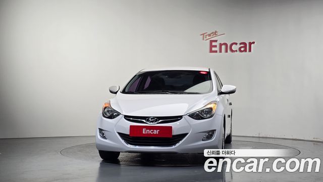 Hyundai AVANTE 2013 — photo 3