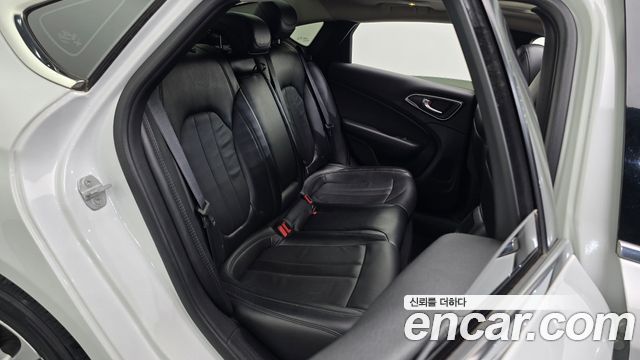 Chrysler 200 2015 — photo 12