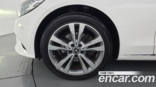 Mercedes-Benz C-Class 2020 — photo 5