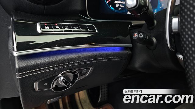 Mercedes-Benz AMG GT 2019 — photo 22