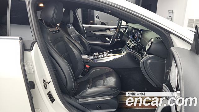 Mercedes-Benz AMG GT 2019 — photo 16