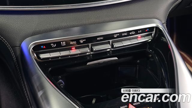 Mercedes-Benz AMG GT 2019 — photo 28