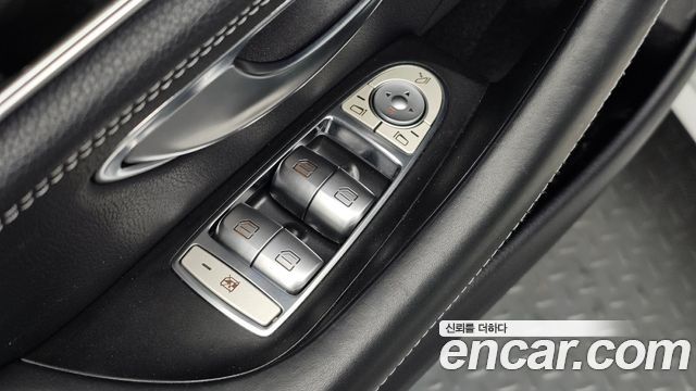 Mercedes-Benz AMG GT 2019 — photo 29