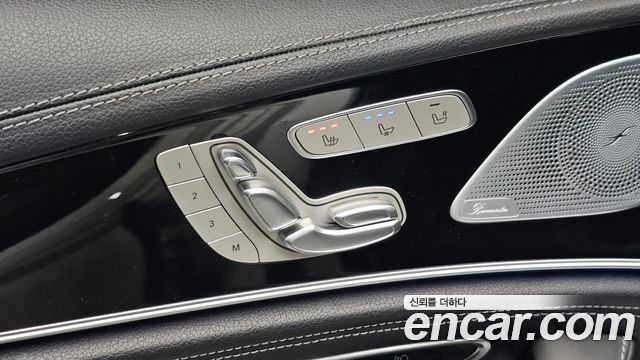 Mercedes-Benz AMG GT 2019 — photo 30