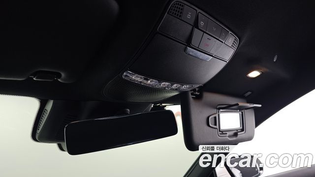 Mercedes-Benz AMG GT 2019 — photo 33
