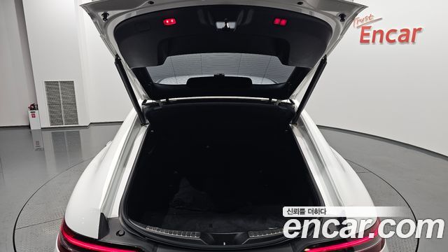 Mercedes-Benz AMG GT 2019 — photo 34