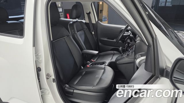 Hyundai Casper 2023 — photo 16