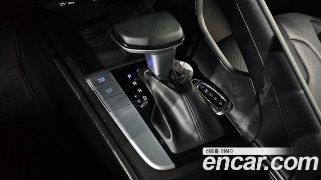 Hyundai AVANTE 2023 — photo 12