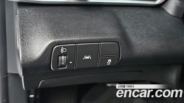 Hyundai AVANTE 2023 — photo 24