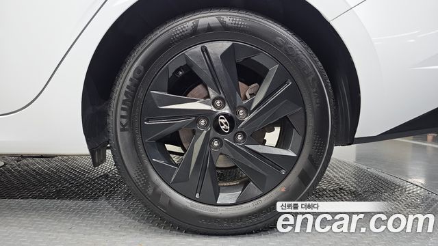 Hyundai AVANTE 2023 — photo 7