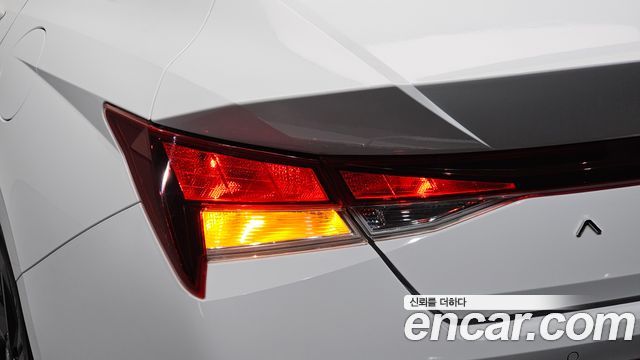 Hyundai AVANTE 2023 — photo 9