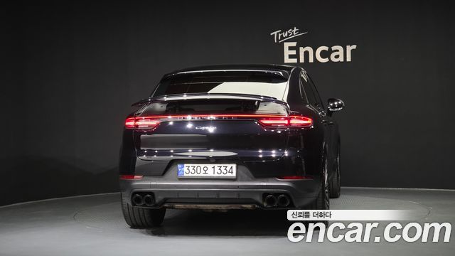 Porsche Cayenne 2020 — photo 4