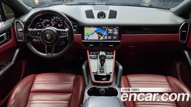 Porsche Cayenne 2020 — photo 10