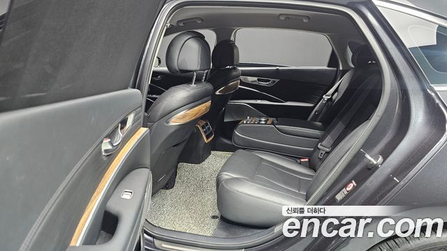 Kia K9 2022 — photo 13