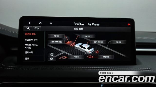 Genesis G70 2021 — photo 32