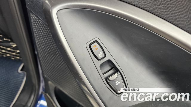 Hyundai Maxcruz 2017 — photo 18