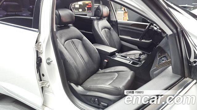 Hyundai Sonata 2017 — photo 13