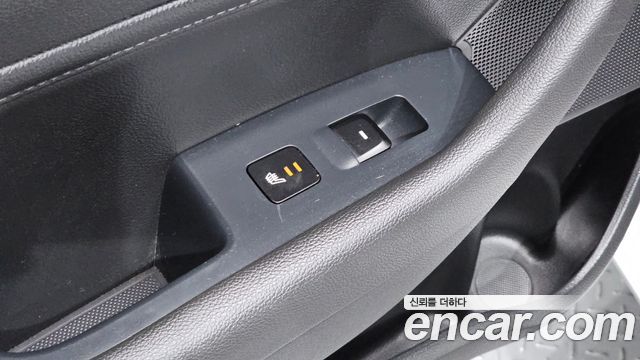 Hyundai Sonata 2017 — photo 28