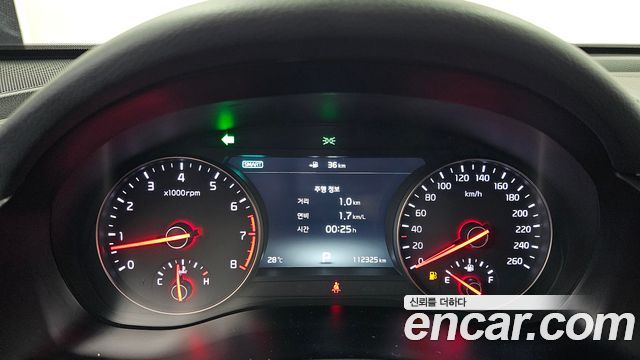 Kia K7 2017 — photo 11