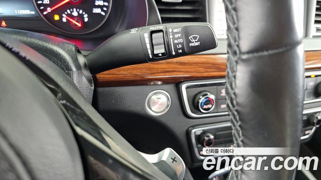 Kia K7 2017 — photo 29