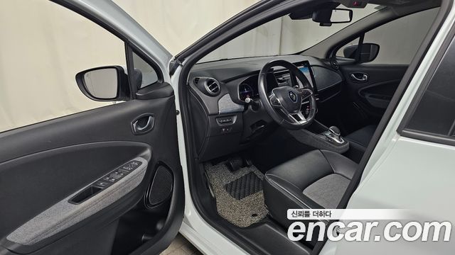 Renault Korea Zoe 2021 — photo 13
