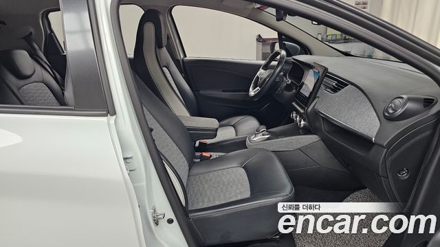 Renault Korea Zoe 2021 — photo 17