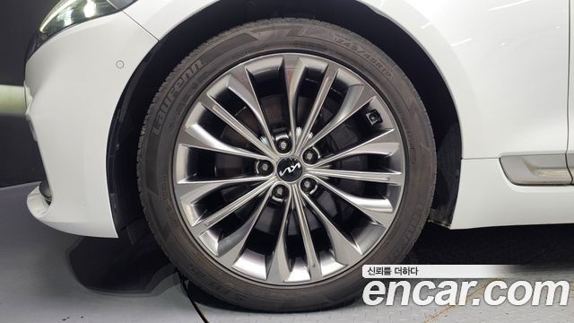 Kia K9 2022 — photo 5