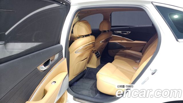 Kia K9 2022 — photo 12