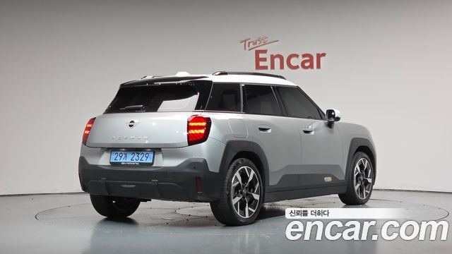 Mini Aceman 2026 — photo 2