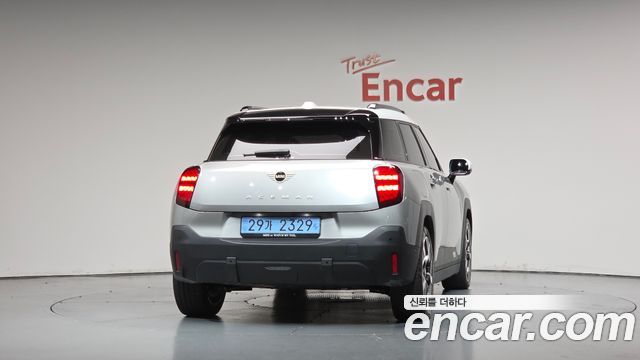 Mini Aceman 2026 — photo 4