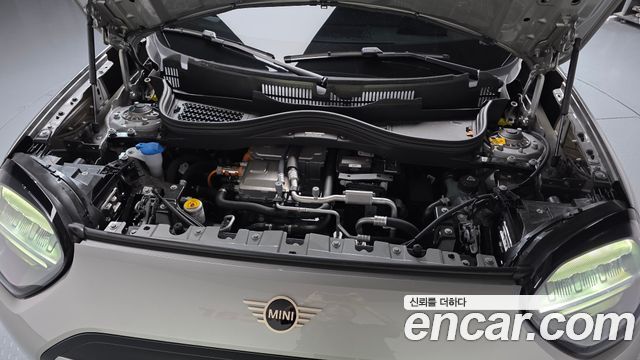 Mini Aceman 2026 — photo 6