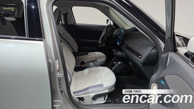 Mini Aceman 2026 — photo 17