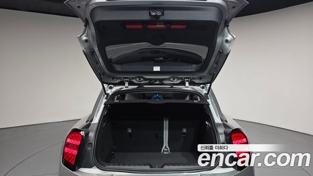 Mini Aceman 2026 — photo 26
