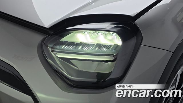 Mini Aceman 2026 — photo 8