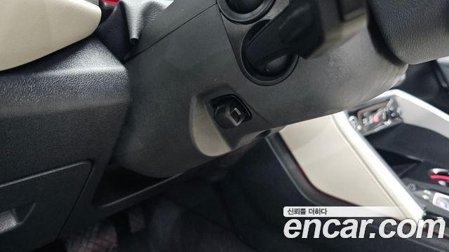 Audi Q5 2025 — photo 32