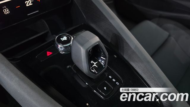 Polestar Polestar 2 2022 — photo 12
