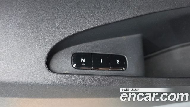 Polestar Polestar 2 2022 — photo 25