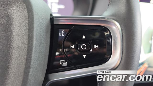 Polestar Polestar 2 2022 — photo 25