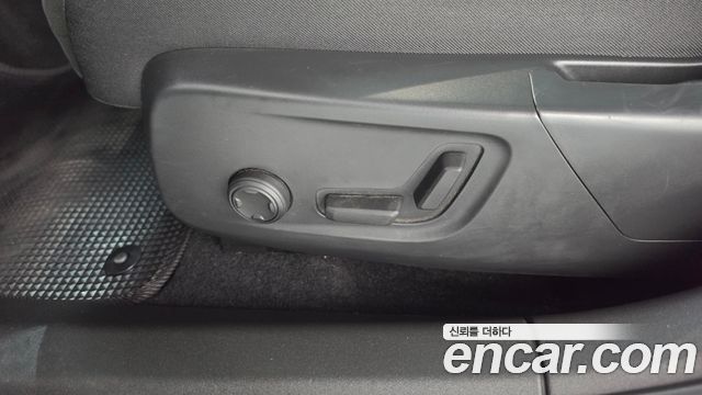 Polestar Polestar 2 2022 — photo 31