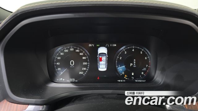 Volvo S60 2021 — photo 8