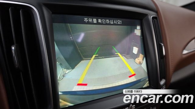 Maserati Levante 2017 — photo 15