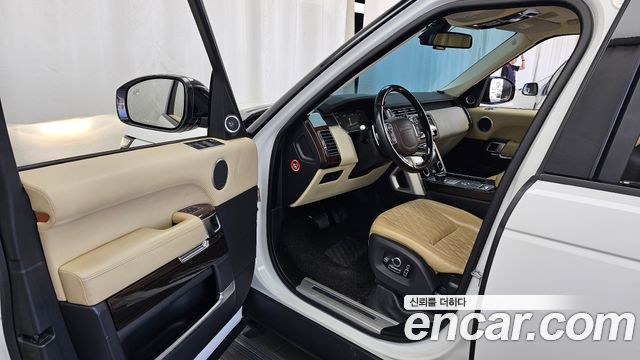 Land Rover Range Rover 2016 — photo 10
