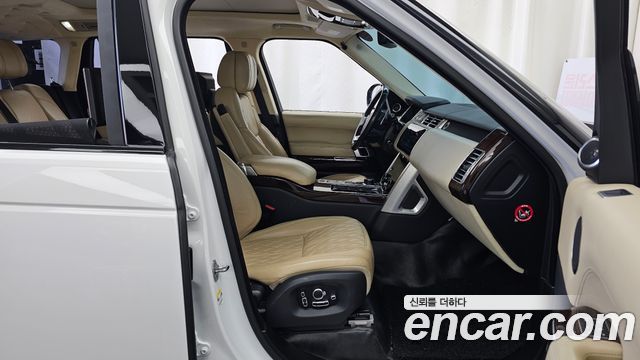 Land Rover Range Rover 2016 — photo 11