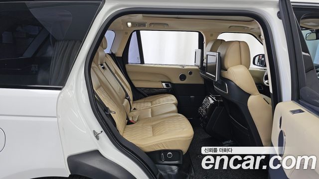 Land Rover Range Rover 2016 — photo 12