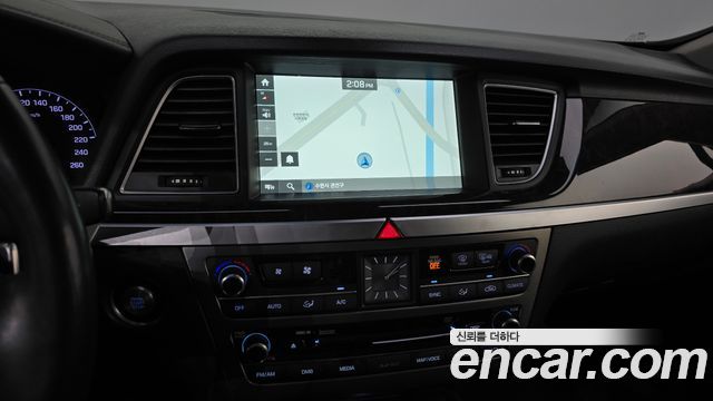 Hyundai Genesis 2016 — photo 12