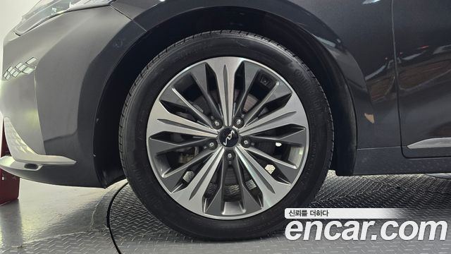 Kia K8 2022 — photo 5